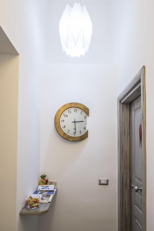 Donna Luisa Bed & Breakfast Napoli Bagian luar foto
